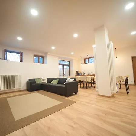 Il Castagno فندق مبيت وإفطار 3*