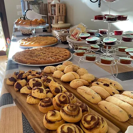 Il Castagno 3* مونتيموناكو