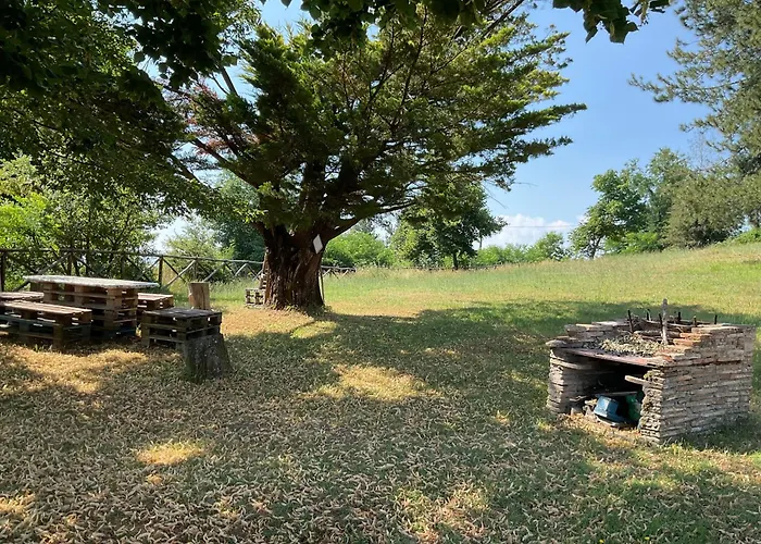 Il Castagno 3* Montemonaco